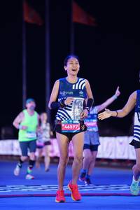 BIB: 
                            <button type="button" onclick="openModal(24101963)" class="btn btn-primary btn-sm float-right btn-popup" data-toggle="modal" data-target=".modal-high-quality">
                        <i class="fas fa-shopping-cart"></i> Add to Cart
                    </button>
                                            <button type="button" onclick="isThisMe(24101963, true)" class="btn btn-success btn-sm float-right btn-popup btn-isme hidden" data-toggle="tooltip" data-placement="bottom" title="นี่คือรูปของคุณใช่ไหม คลิกที่นี่เพื่อเอาเข้าอัลบั้ม">
                        <i class="fas fa-plus"></i> Add to album
                    </button>
                    <button type="button" onclick="isThisMe(24101963, false)" class="btn btn-warning btn-sm float-right btn-popup btn-isnotme hidden">
                        <i class="fas fa-ban"></i> Remove from album
                    </button>